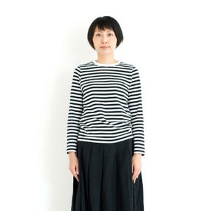 白×黒　モデル身長164㎝　Mサイズ着用