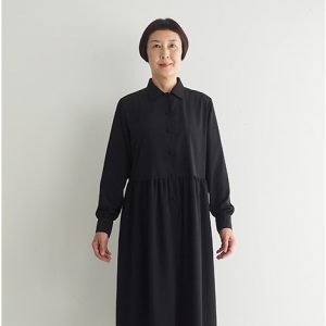 黒　モデル身長163㎝　Mサイズ着用