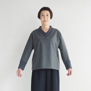 濃紺　モデル身長163㎝　Mサイズ着用