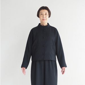 黒　モデル身長163㎝　Mサイズ着用