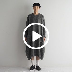 白×黒　モデル身長164㎝　Mサイズ着用